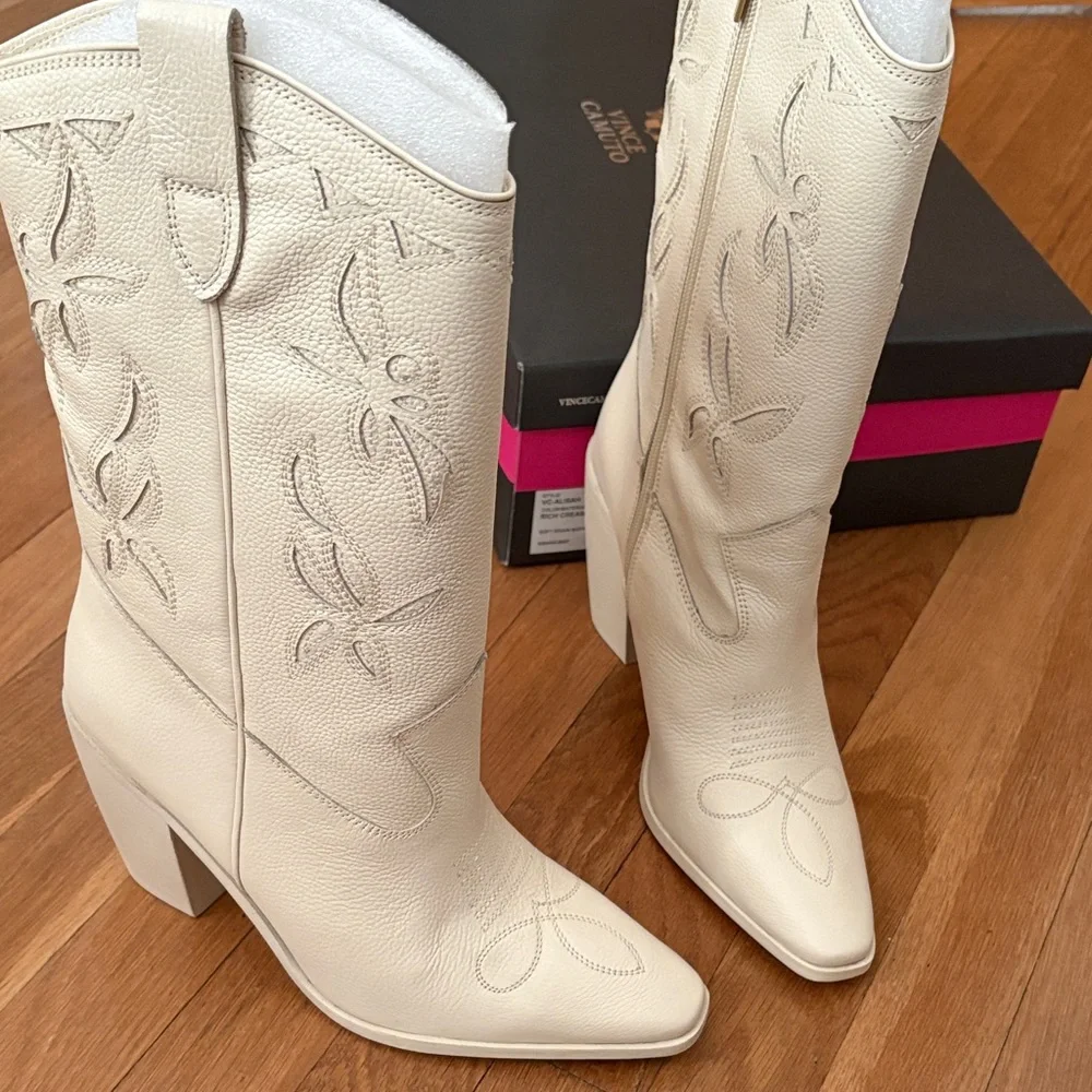 Vince Camuto NWT Alisah Square Toe Western Boot - Picture 1 of 11